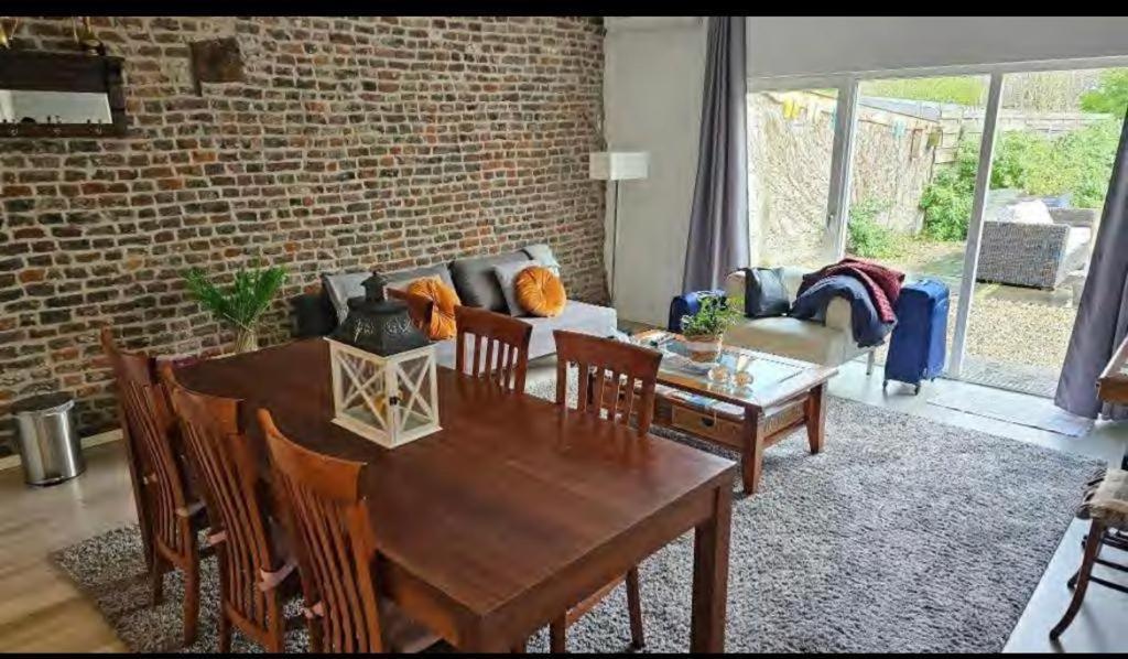 Hoeve Op De Meer Maastricht Eksteriør bilde